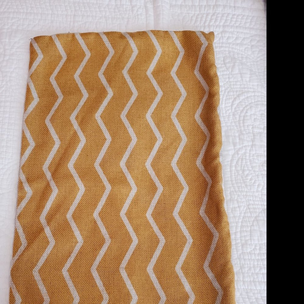 Gold & Beige Pillow Cover - Geometric Pattern - 18" x 10 1/2"